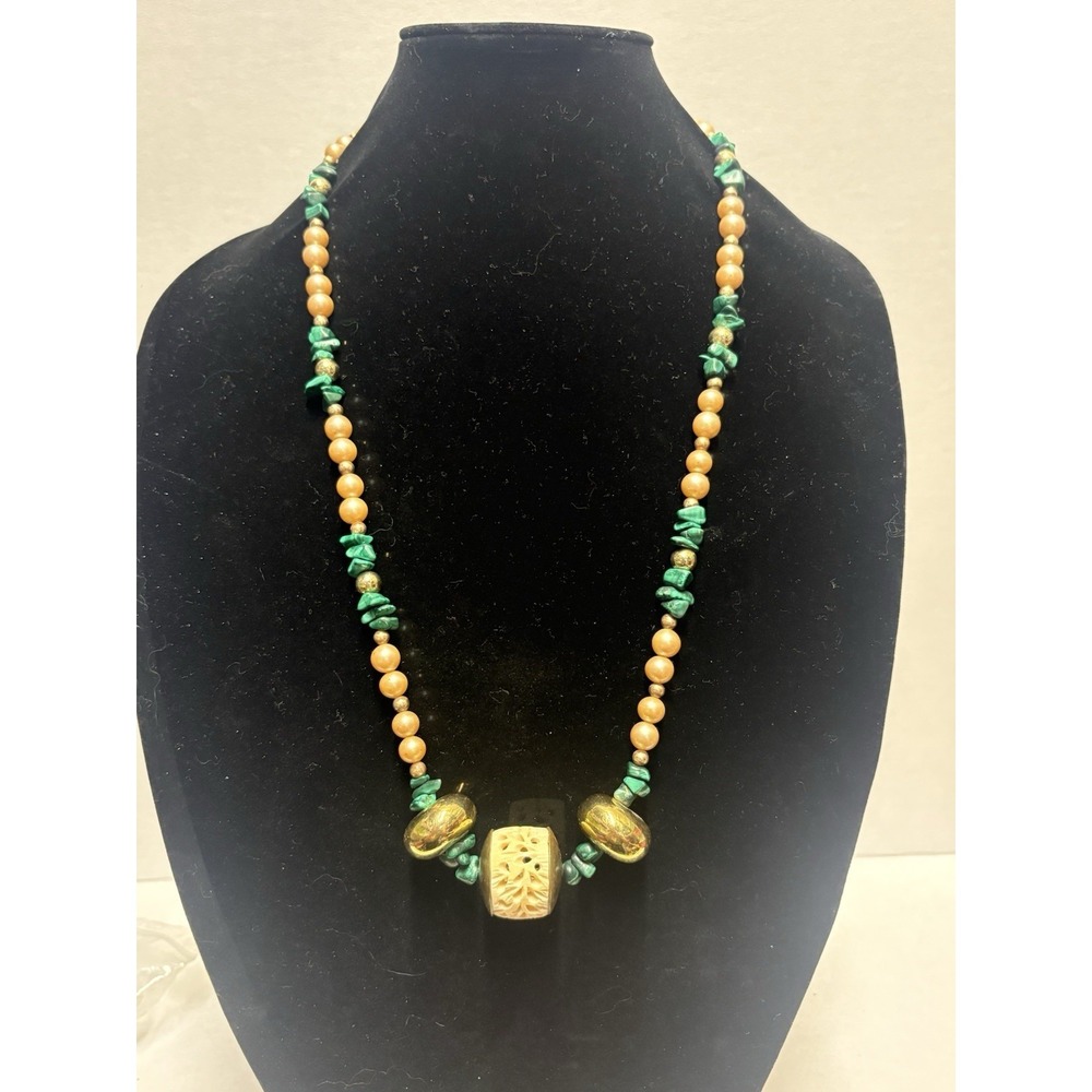 Necklace pearls‎ green nuggets gold tone bead 26" multi beads